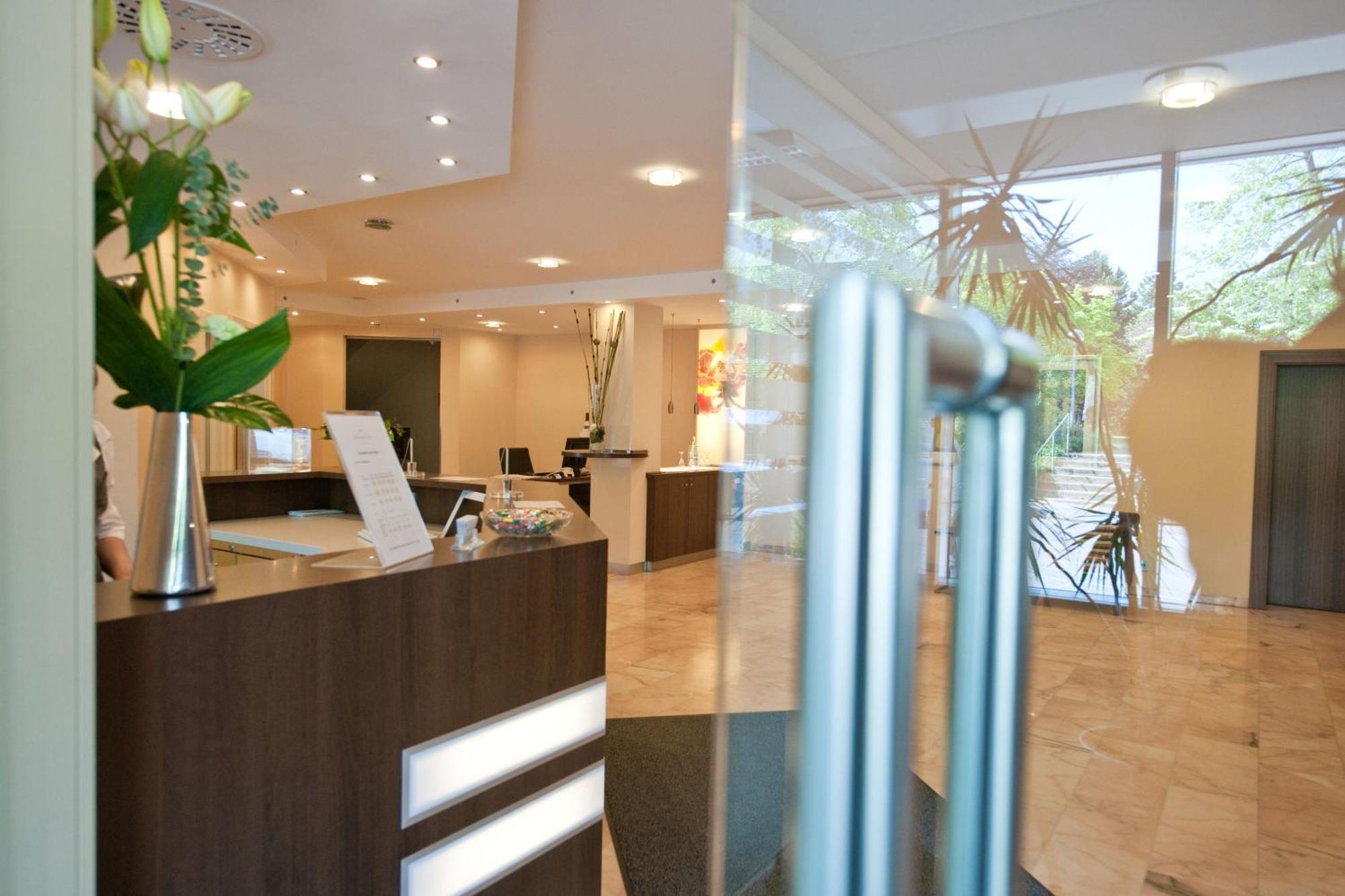 Hotel Scheffelhoehe Bruchsal Interior photo